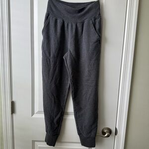 Athleta Coaster Luxe High Rise Jogger in Charcoal Grey Heather